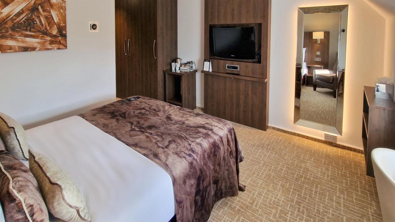 Coppid Beech Hotel Bracknell Exterior foto