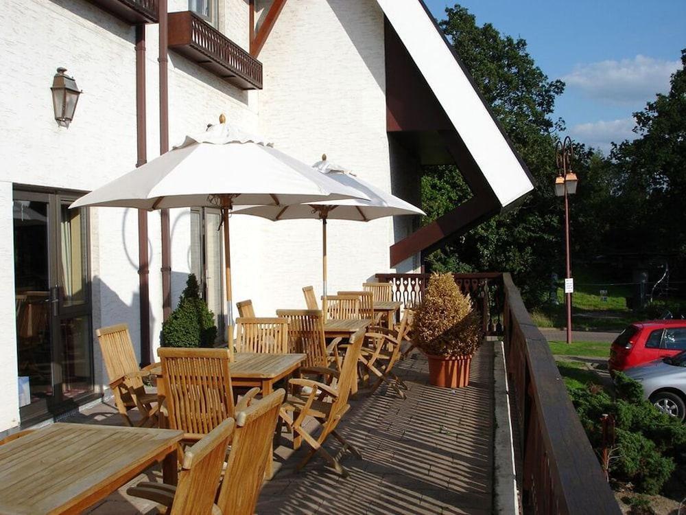 Coppid Beech Hotel Bracknell Exterior foto